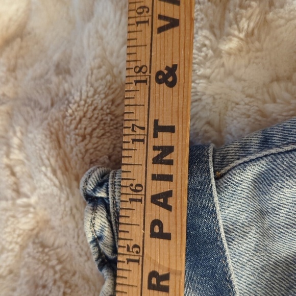 Unlock Your Inner Rebel with Our Distressed Denim Skirt - Perfect for Festivals - Picture 8 of 11